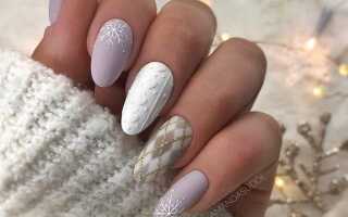 Зимний маникюр на ногтях