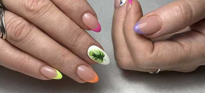 Разноцветный френч на ногтях с рисунком