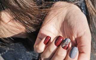 Идеи темного маникюра на осень 2019
