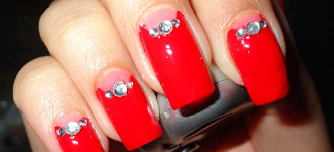 Маникюр со стразами: 50 фото, как сделать маникюр со стразами