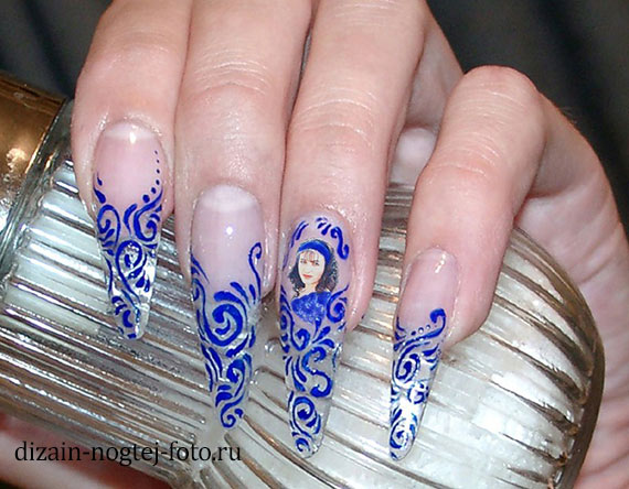 фото маникюра синий узор