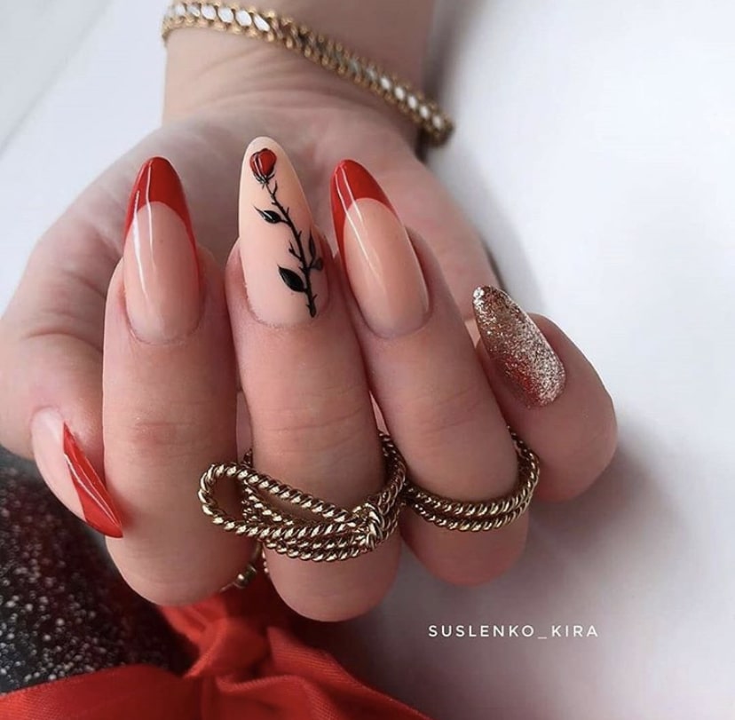 Френч с декором фольгой