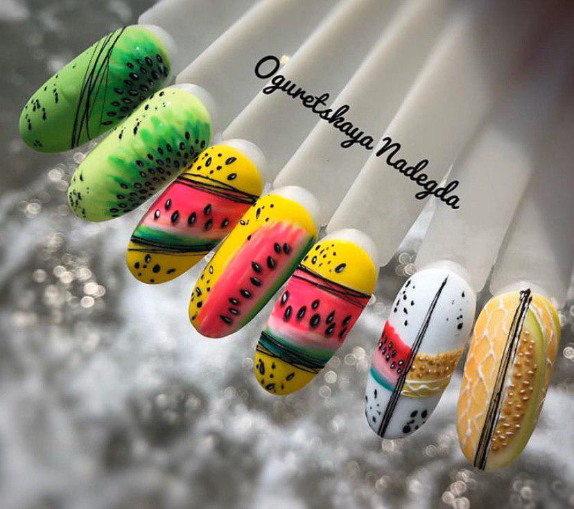 Идеи для маникюра с фруктами дыня, арбуз, клубника, киви