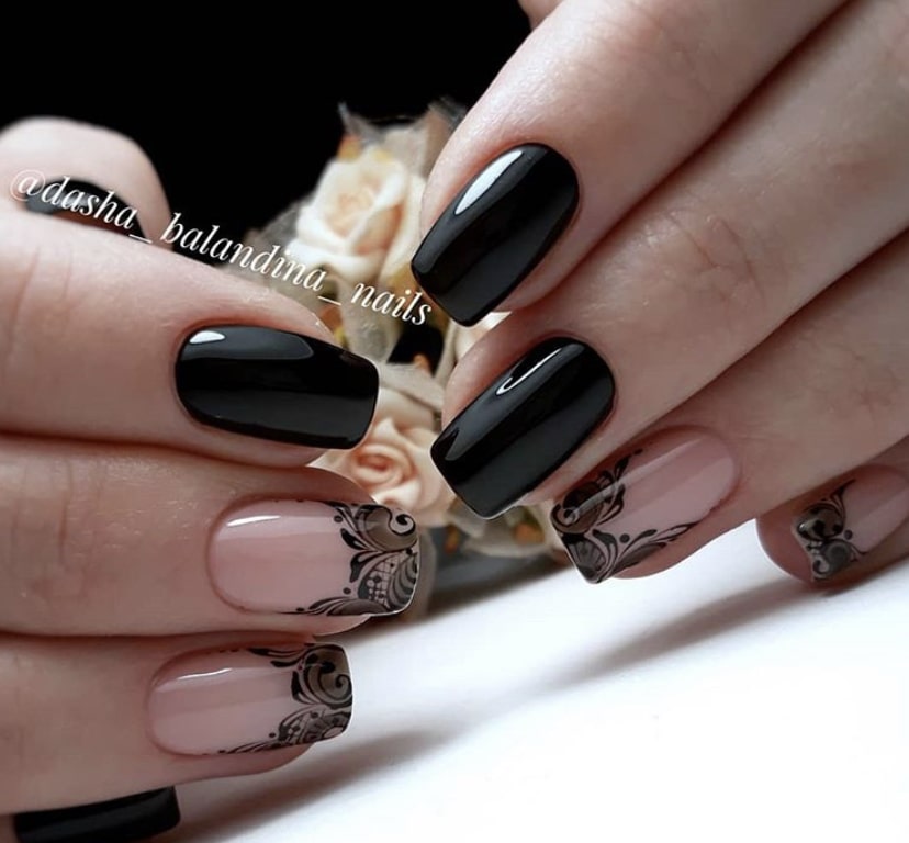 Кружевной маникюр