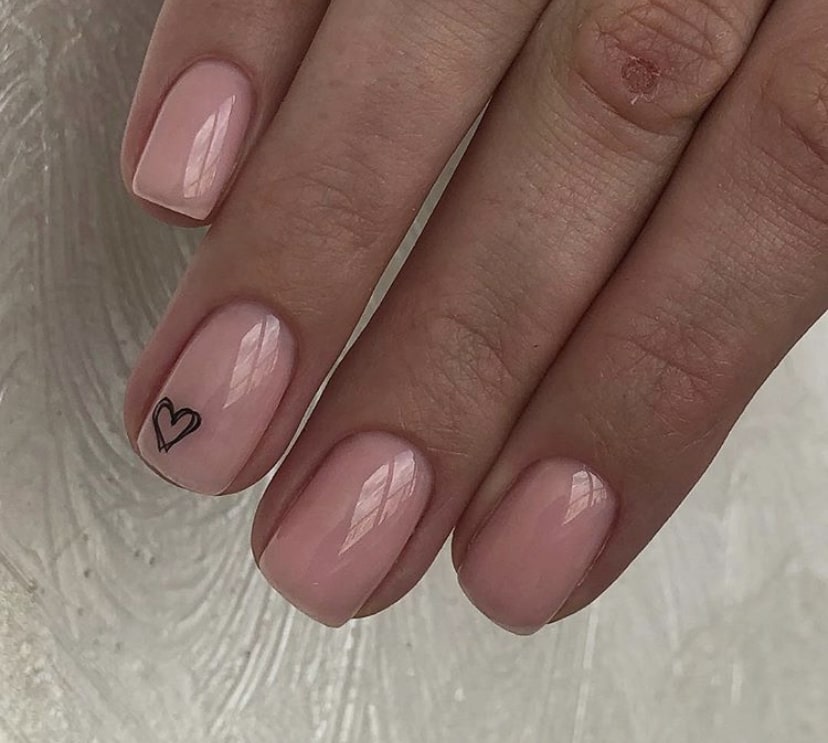 Маникюр в первобытном стиле