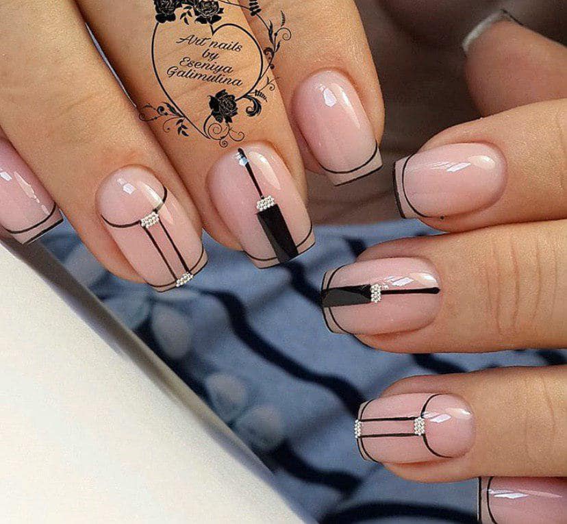 Модный геометрический принт