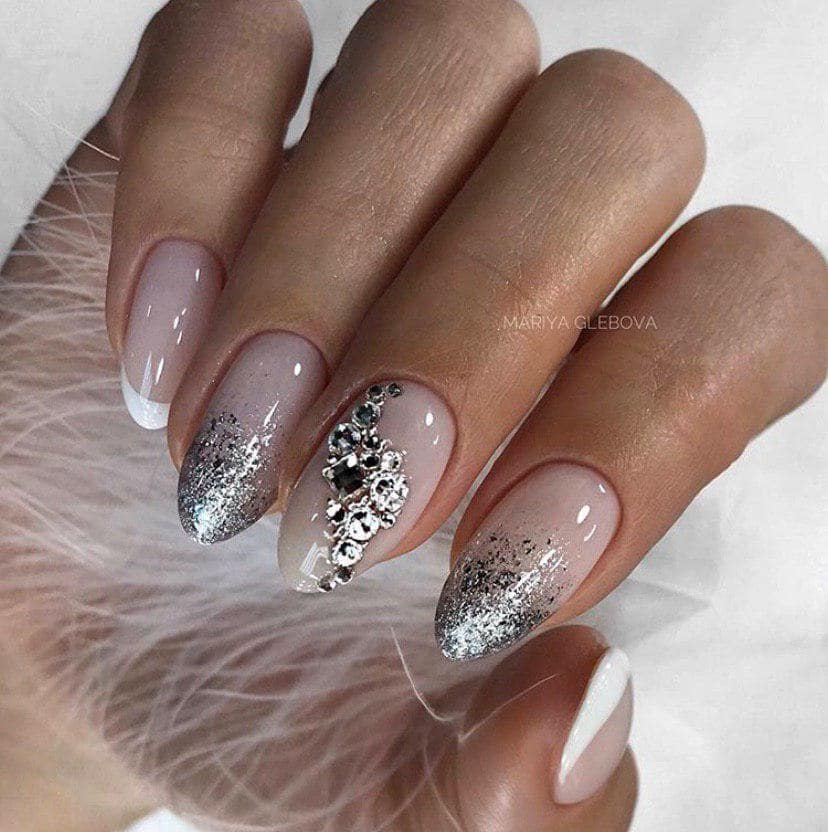 Модный свадебный маникюр