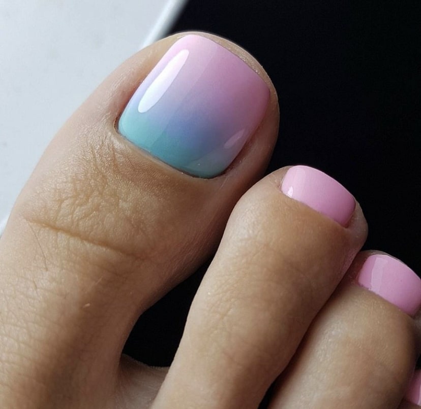 голубой с розовым переход омбре