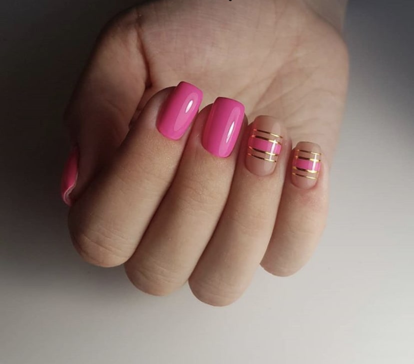 Простая геометрия на коротких ногтях