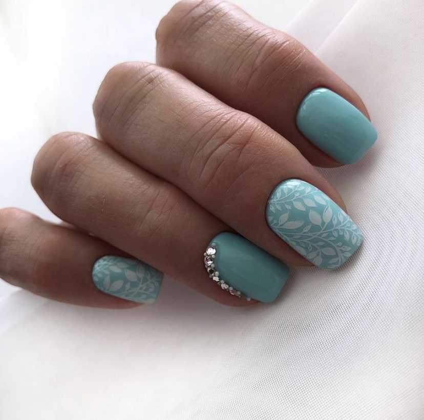 Стемпинг на ногтях