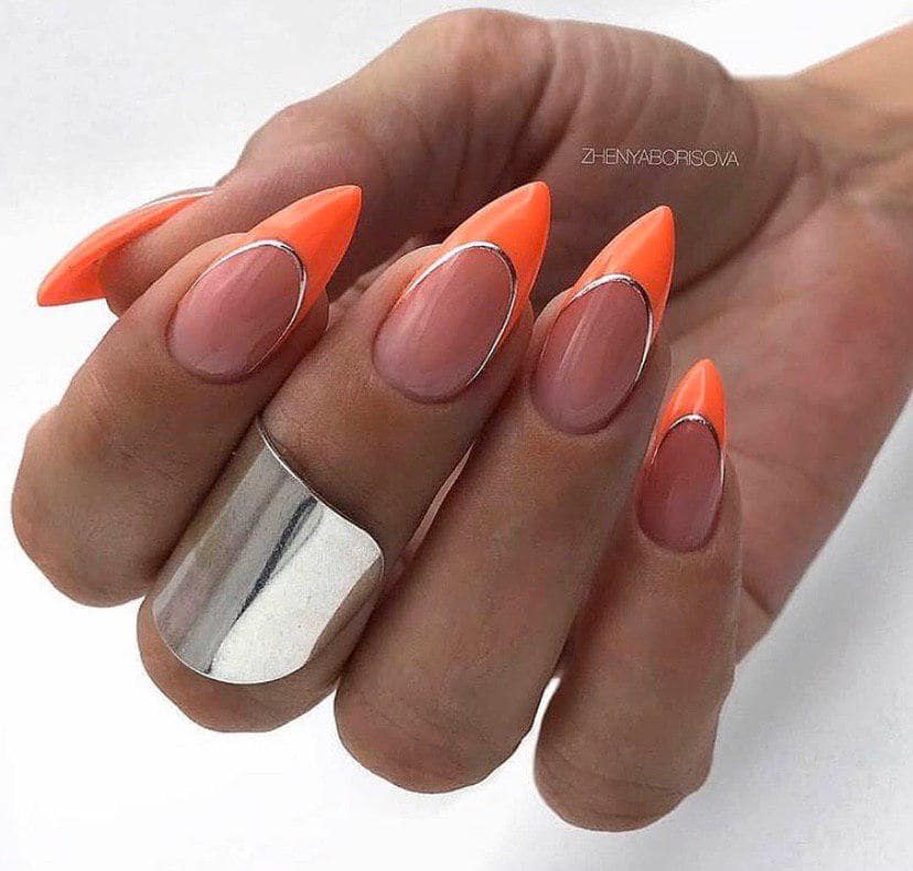 Яркий френч с рисунком