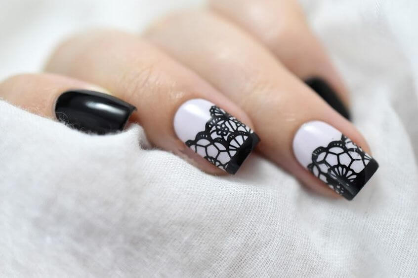 Ажурный на длинные ногти - свадебный маникюр