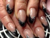 chernyj-french-na-nogtyax-37