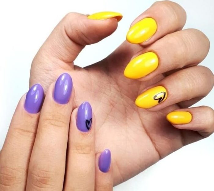Фиолетово-желтый маникюр
