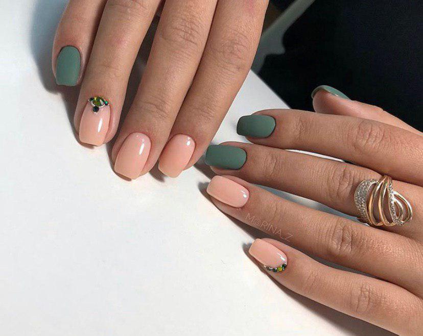 фото-идеи дизайна со стразами