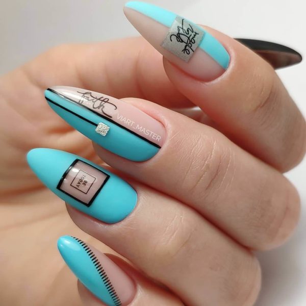 Бирюзовый геометрический маникюр