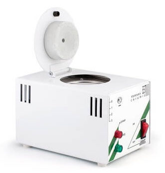 Стерилизатор в металлическом корпусе