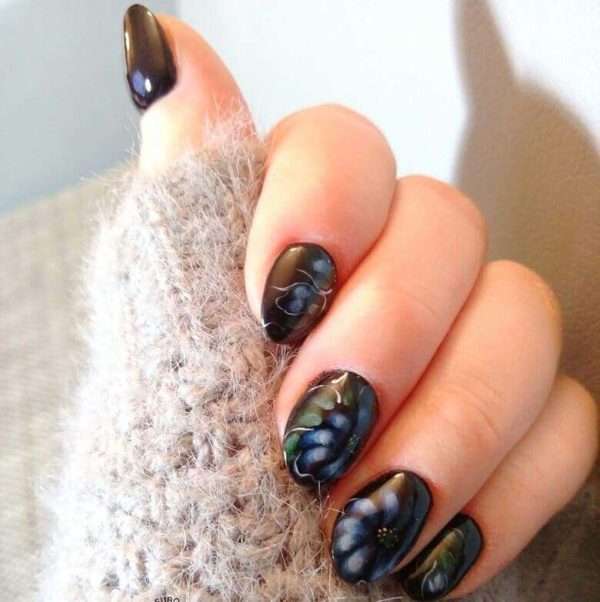 Жостовская роспись на короткие ногти