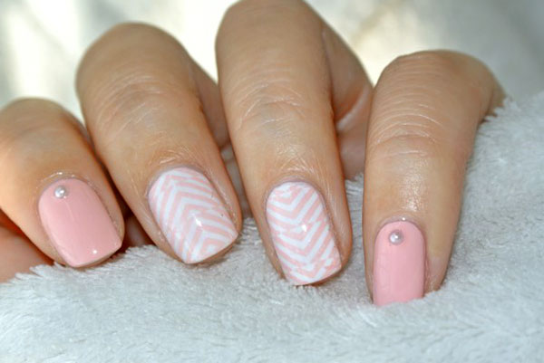 Ногти в стиле Nude