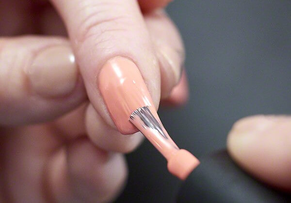 Этап 1 Нанесение лака