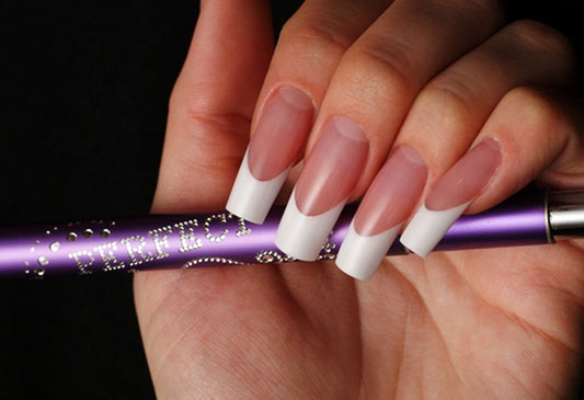 Укрепить ногти в домашних условиях не трудно