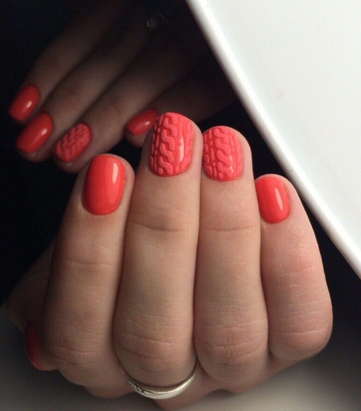 Коралловый оттенок