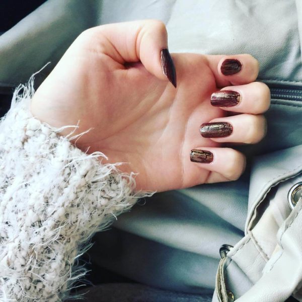 Кракелюр с золотом на длинные ногти