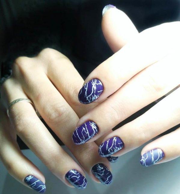 Темно-фиолетовый кракелюр