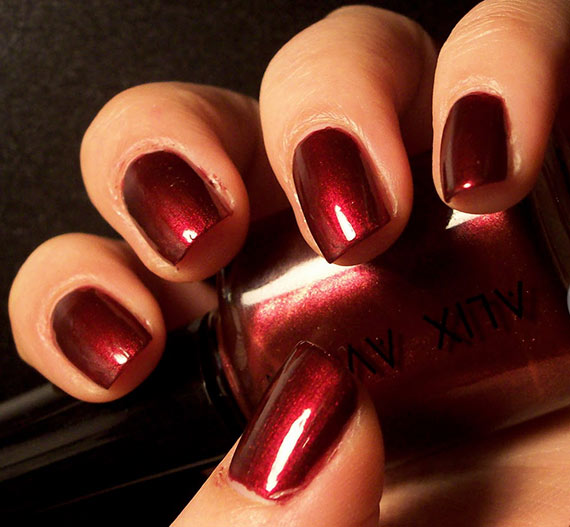 Красивый маникюр фото-77