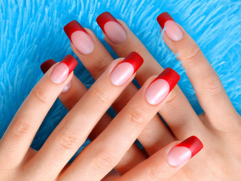 красный французский маникюр krasnyj-manikyur-03