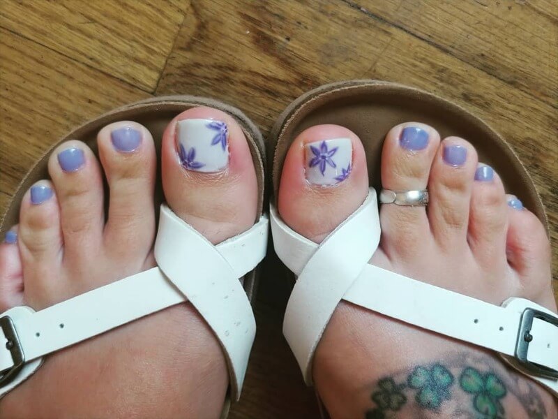 Цветочные мотивы в нейл-арте