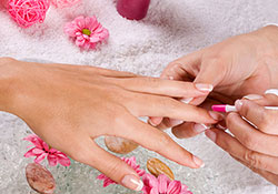 Ломкость ногтей - почему ломаются ногти