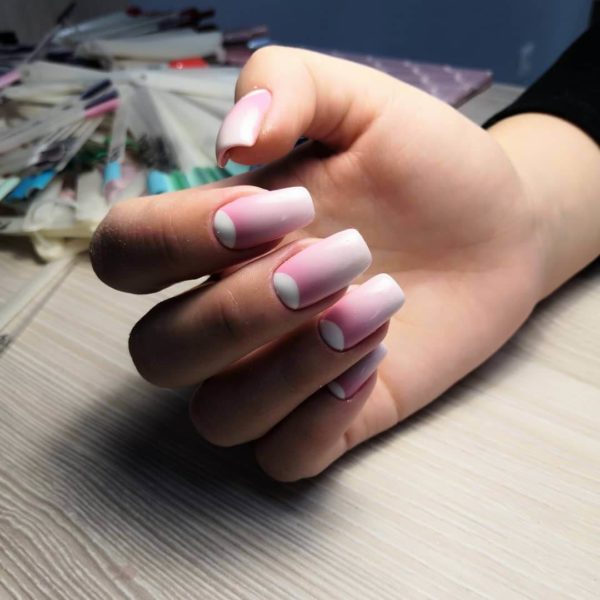 Лунный маникюр и градиент