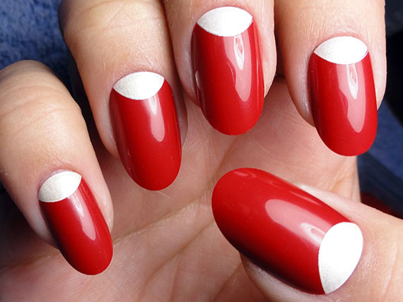 Лунный маникюр