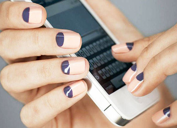 Лунный маникюр фото-100