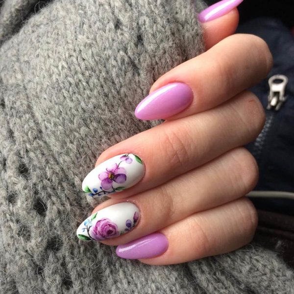Маникюр с розами на длинные ногти