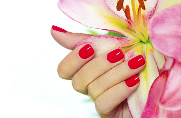 manikyur-gel-lakom-04