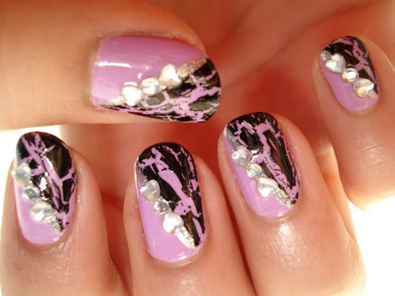 Маникюр кракелюр на половину