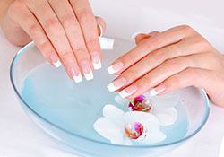 Маникюр в домашних условиях