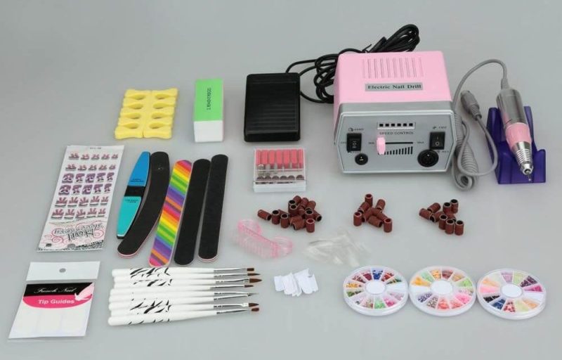 Набор для выполнения аппаратного маникюра