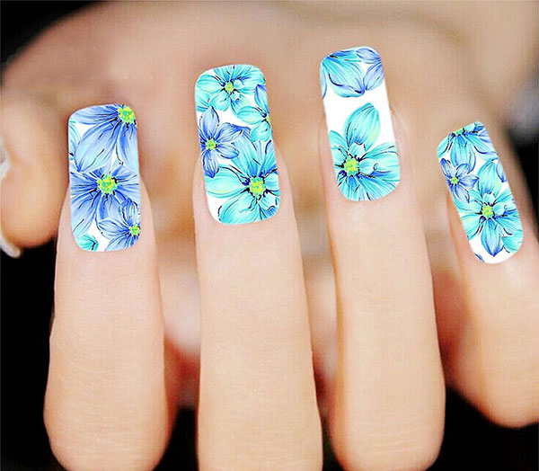 Наращивание с использованием накладных ногтей