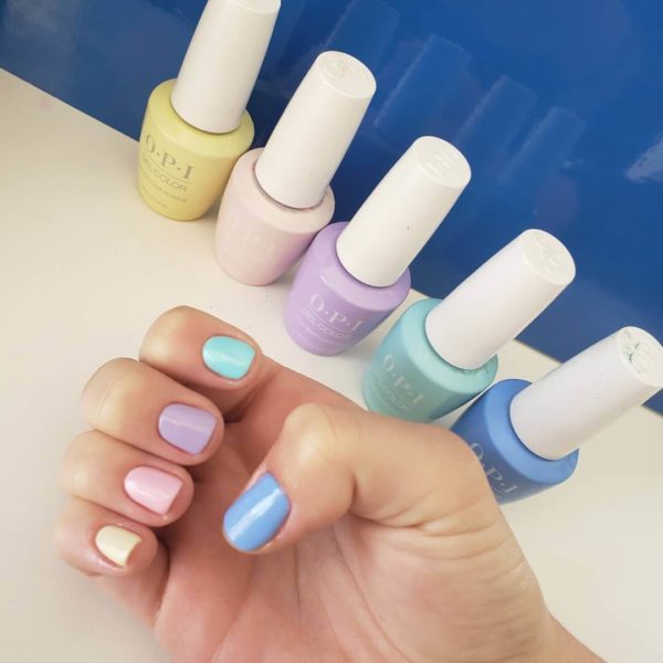 Пастельный осенний маникюр