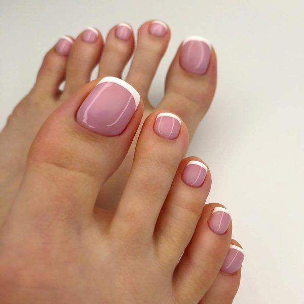 Пастельный розовый френч