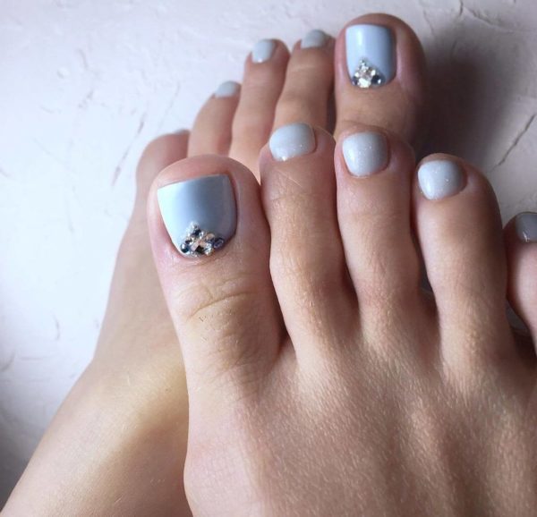 Небесный педикюр на море