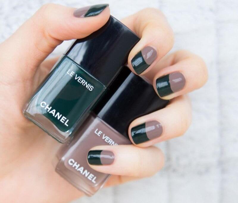 Лак для приглушенного маникюра Chanel