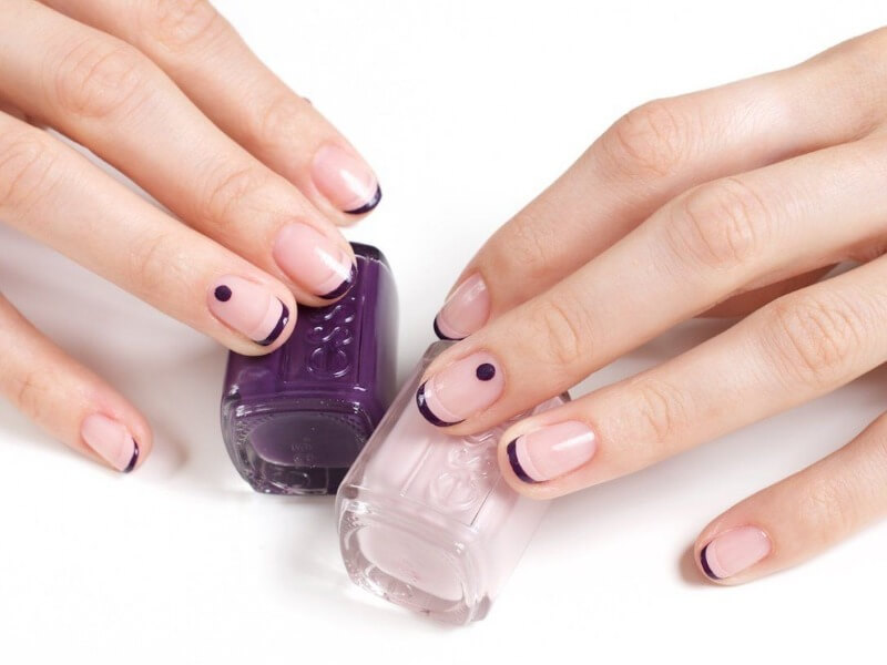 Французский прозрачный маникюр