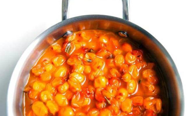 Разминание ягод облепихи