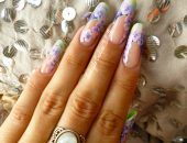 rospis-na-nogtyax-foto-44