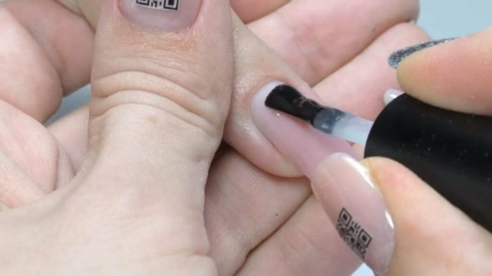 наносим финишное покрытие