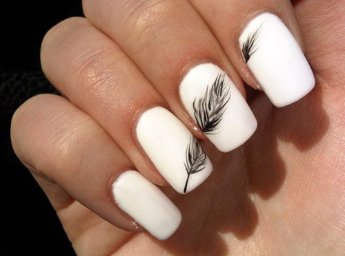 Шеллак маникюр белый